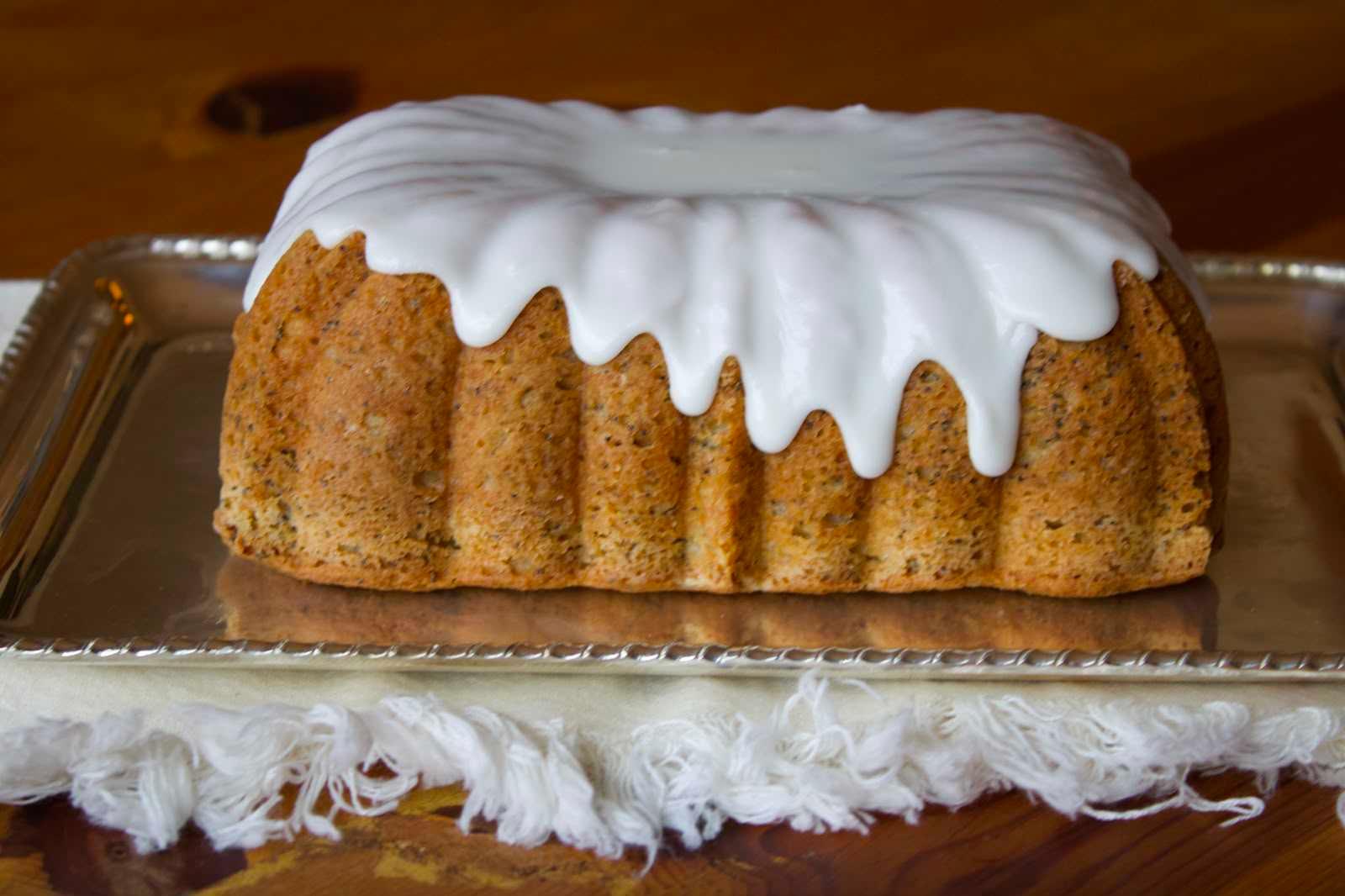 Lemon Poppy Seed Pound Cake